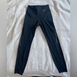 Nike Black Dri Fit Leggings (open to offers!)